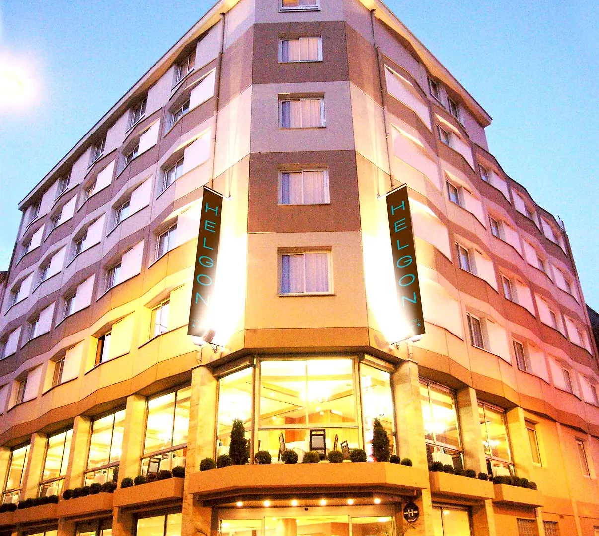 Helgon Hotel - Lourdes Pyrenees